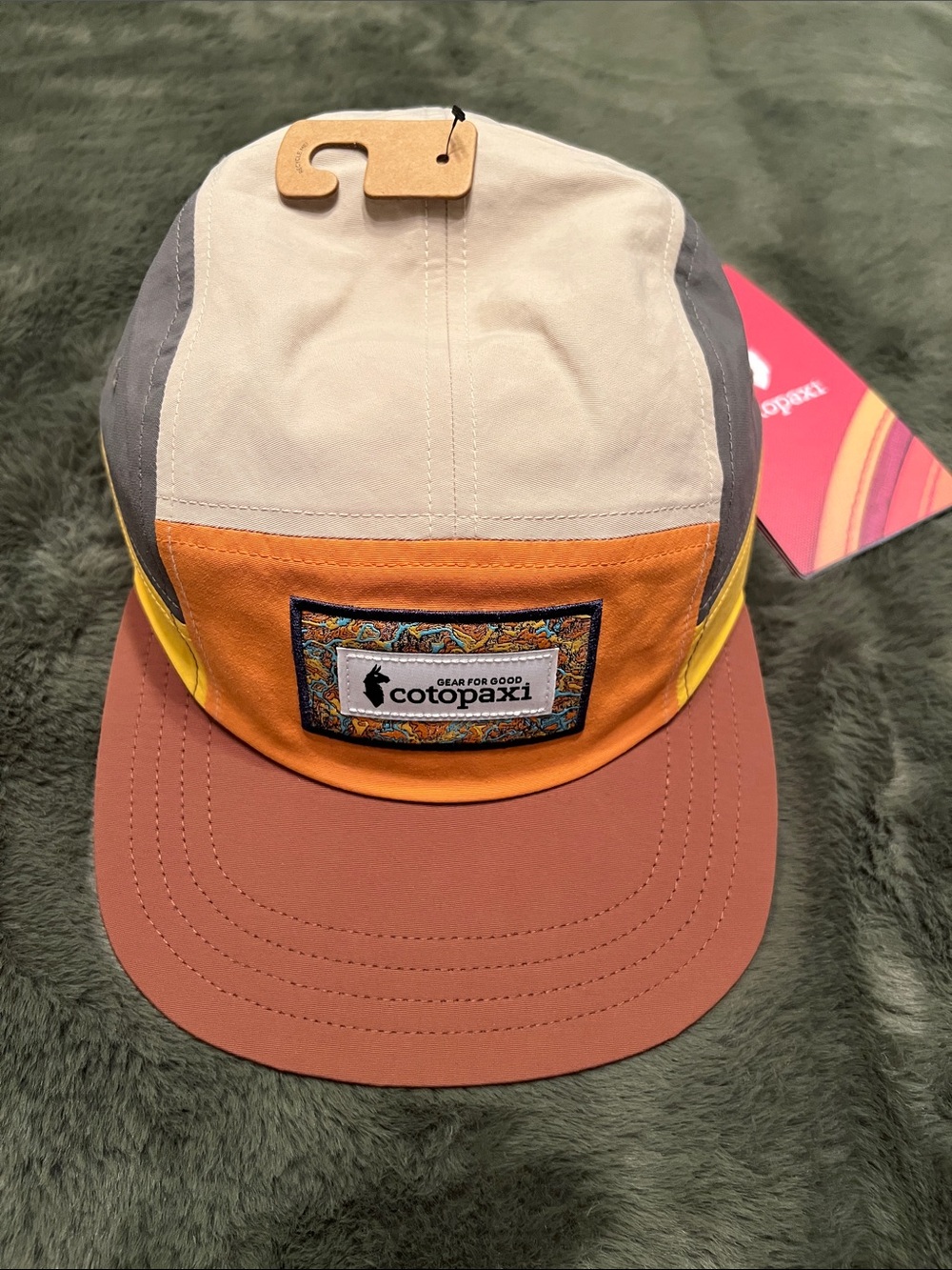 New Mens COTOPAXI adjustable hat.